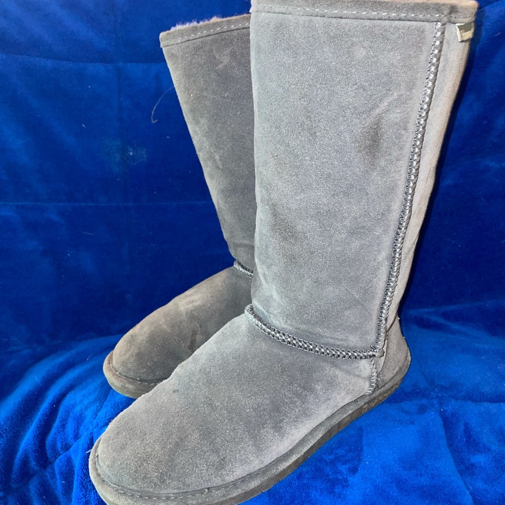 Bear paw boots size 10